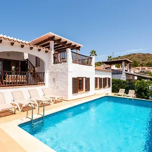 https://villas-playas-de-fornells.balearic-islands.net
